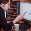 Jak skutecznie działać na giełdzie bez zbędnego ryzyka?